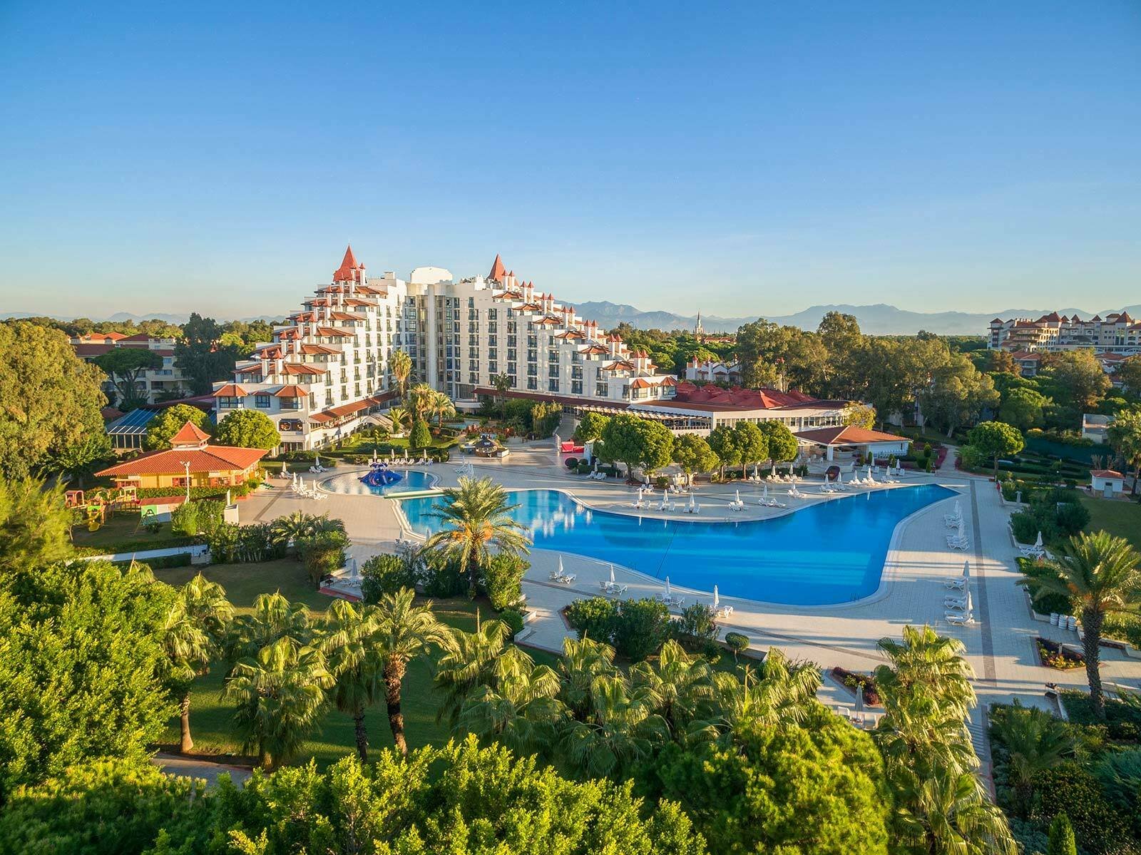 Green Max Hotel