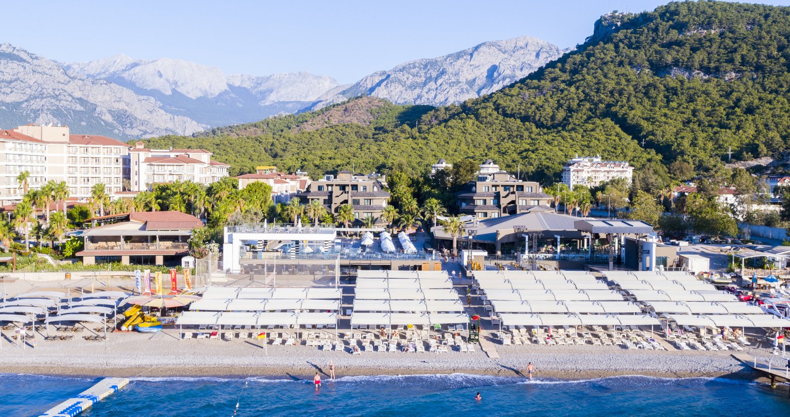 Sailors Beach Club