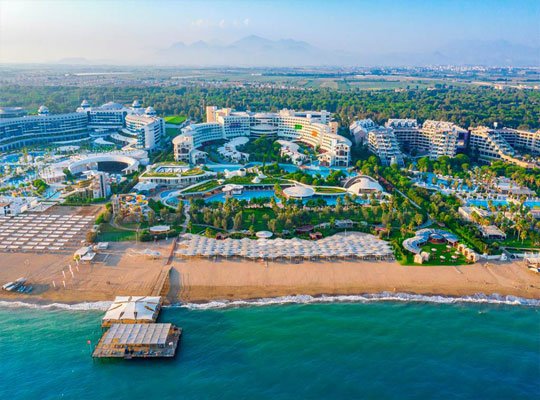 Cornelia Diamond Golf Resort & Spa